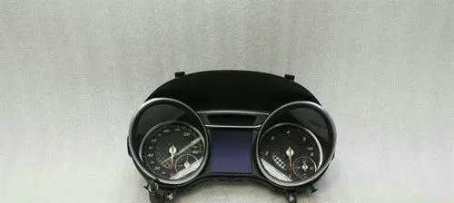 Mercedes-Benz A W176 Speedometer (instrument cluster) A1769008403
