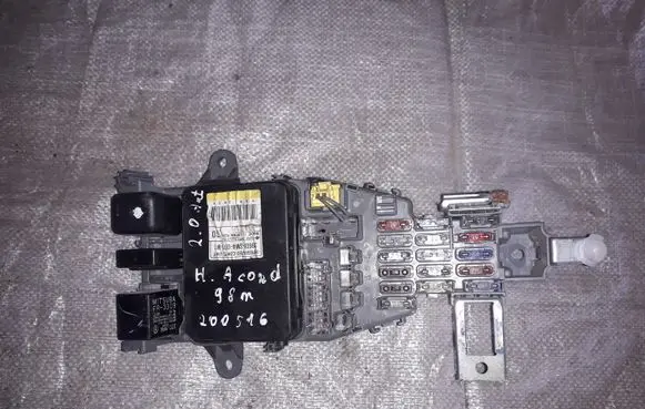 Honda Accord Fuse module