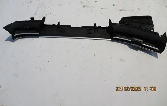 Hyundai H-1, Starex, Satellite Radio/GPS head unit trim 97480N7030