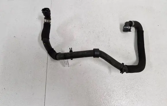 Mercedes-Benz C W205 Engine coolant pipe/hose A2478306000