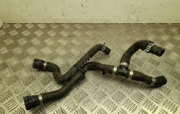 Mercedes-Benz CLA C118 X118 Engine coolant pipe/hose A2478302402