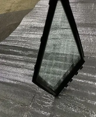 Toyota Corolla Verso E121 Front door vent window glass four-door 43R00097
