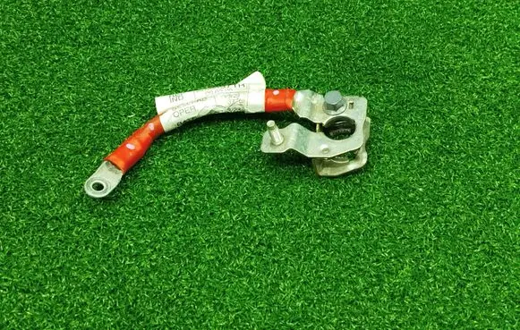 Positive cable (battery)