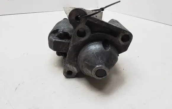 Renault Laguna II Starter motor M001T85682 8200096510