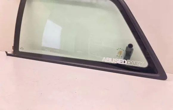 Audi A3 S3 8L Rear side window 8L3847099
