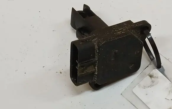 Toyota Corolla Verso AR10 Mass air flow meter 222040N010