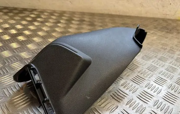 BMW i4 Centre console side trim rear 7491178 2833
