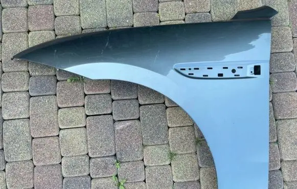 Jaguar F-Pace Fender