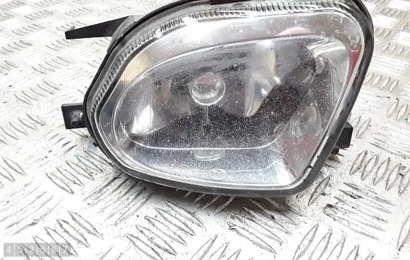 Mercedes-Benz E W211 Front fog light a2118200556