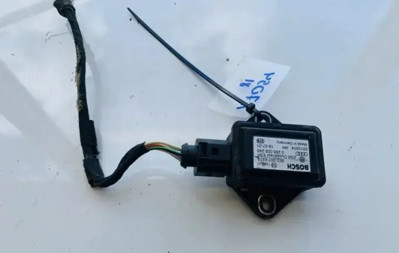 Audi A6 S6 C5 4B ESP acceleration yaw rate sensor 8e0907637a 0265005245