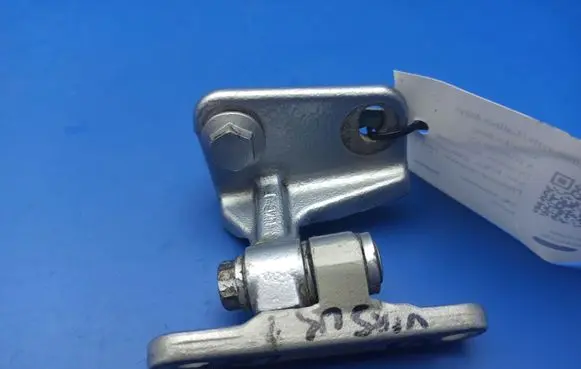 Mercedes-Benz A W169 Rear door upper hinge 13LI LI46F Q10