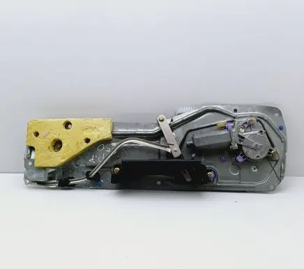 Volvo 850 Front door window regulator with motor 9133483