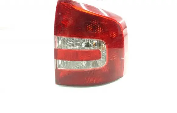 Skoda Octavia Mk2 (1Z) Rear/tail lights 1Z9945258