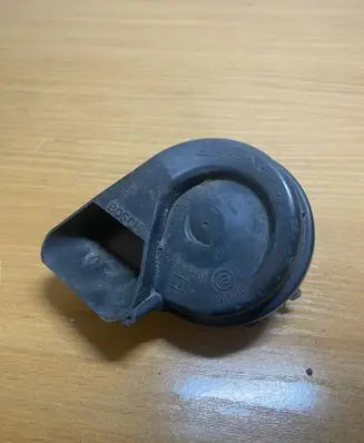 Mercedes-Benz R W251 Horn signal 3881165 C3286