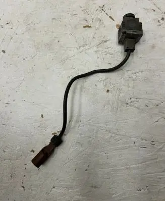 Mercedes-Benz GLC C253 Front bumper camera A0009050806