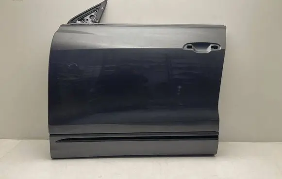 Audi Q8 Front door 