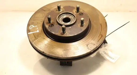 Hyundai i30 Front wheel hub spindle knuckle