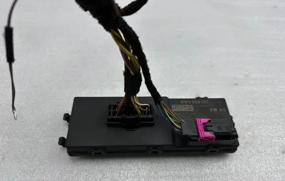 Audi Q7 4M Tailgate/trunk control unit/module 8W8959107