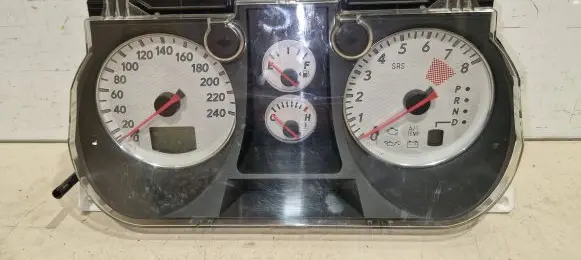 Mitsubishi Outlander Speedometer (instrument cluster) 769316790