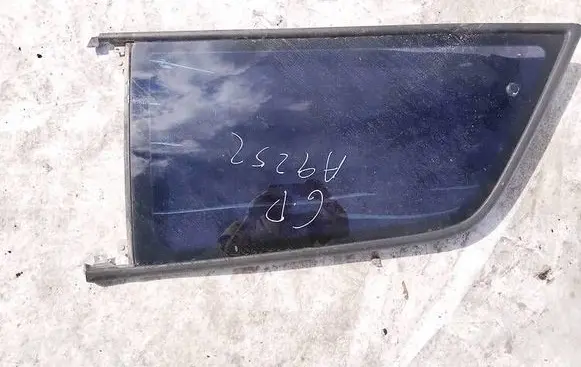 Audi A3 S3 8L Rear side window as2