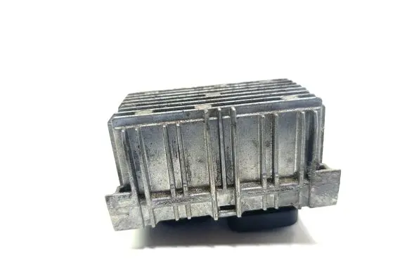 Opel Insignia A Glow plug pre-heat relay 55574293