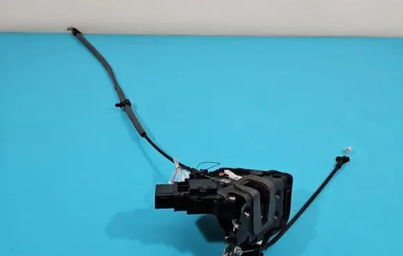 Ford S-MAX Front door lock 8M2A-R21812-AA IMPRK1397716
