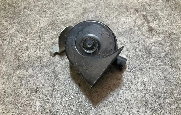 Mercedes-Benz A W177 Horn signal A2475403306 0534L12