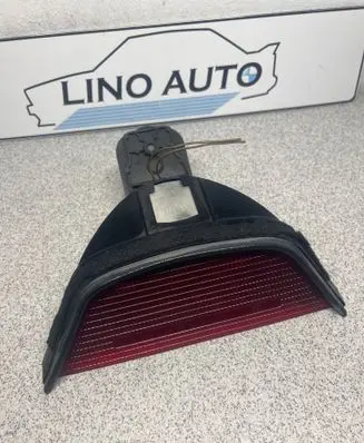 BMW 5 E39 Third/center stoplight 8360568