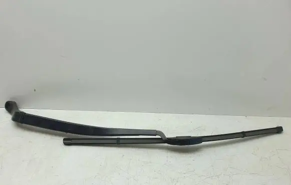 Chrysler Pacifica Windshield/front glass wiper blade 2585T4