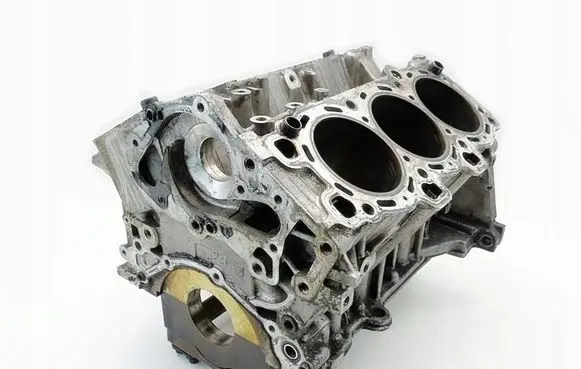 Hyundai Santa Fe Engine block G6BAGBS