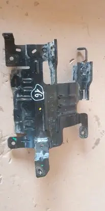 Peugeot 208 II Water pump 9827428380