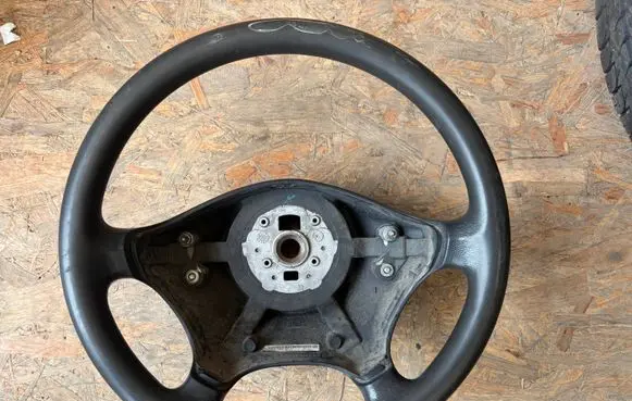 Mercedes-Benz Vito Viano W639 Steering wheel 91013469912