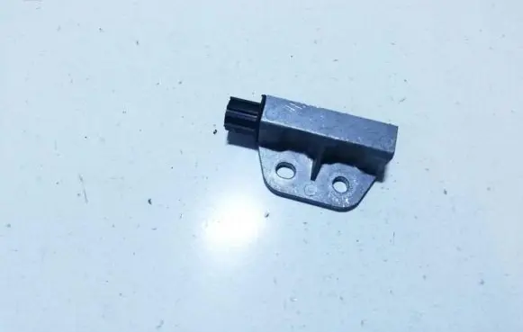 Nissan X-Trail T30 Airbag deployment crash/impact sensor fbcn0069040059