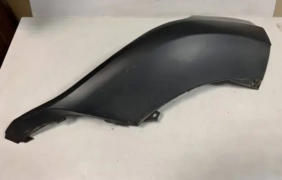 Audi Q7 4M Front bumper splitter molding 4M0807061E