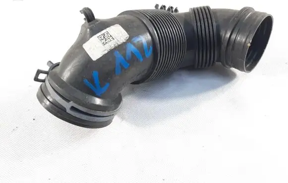 Volkswagen PASSAT B8 Air intake hose/pipe 5Q0129654