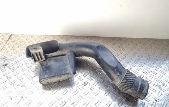 Citroen C5 Air intake duct part 9681448880