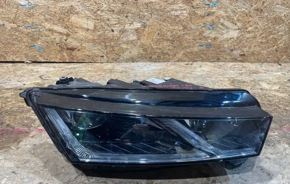 Headlight/headlamp