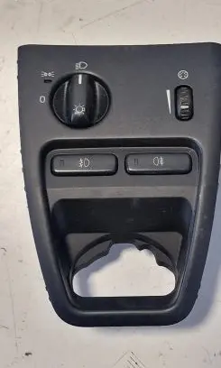 Volvo XC90 Light switch 8685450 04W41E05 MG41BB00139
