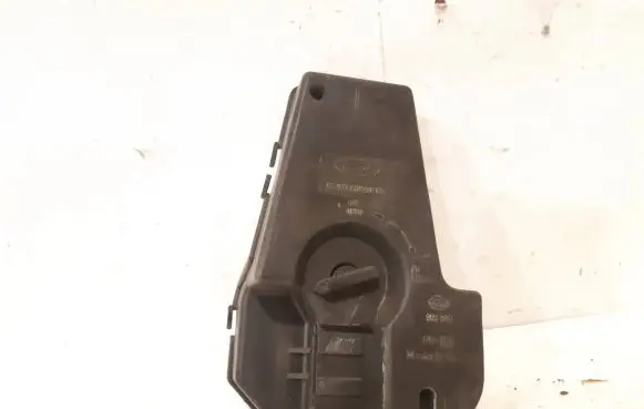 Ford Galaxy Tail light bulb cover holder 95VW13N004DAA