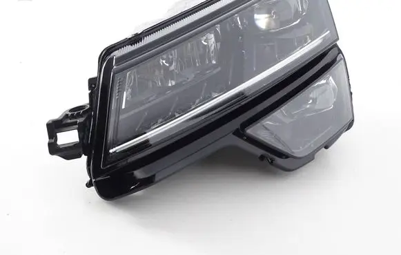 Skoda Karoq Headlight/headlamp 57B941015F
