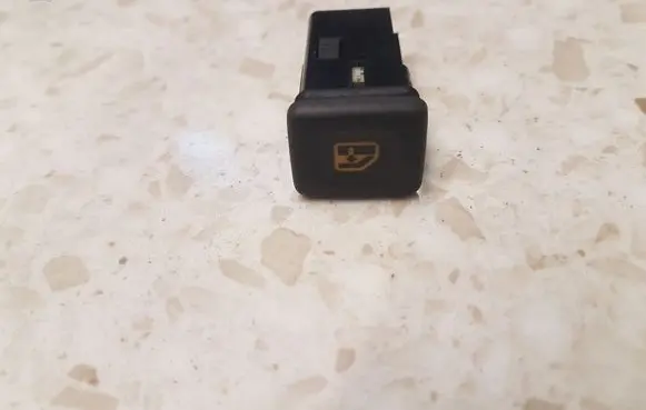Land Rover Discovery Child safety switch AMR2497