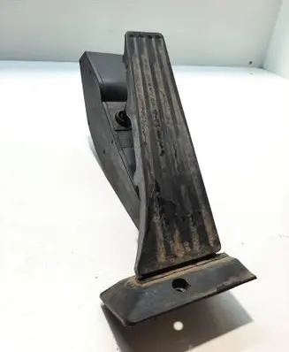 BMW 5 E60 E61 Accelerator throttle pedal 6772646