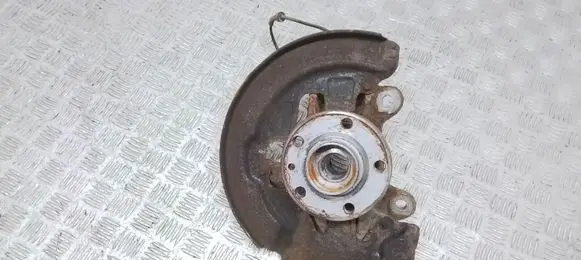 Volvo S80 Front wheel hub