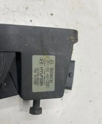 Hyundai Santa Fe Accelerator throttle pedal 3270526000