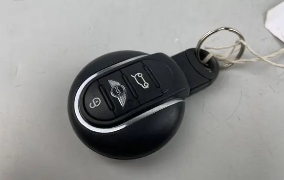 Mini One - Cooper F56 F55 Ignition key/card 6805986