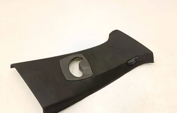 BMW 5 F10 F11 (B) pillar trim (top) 9116350