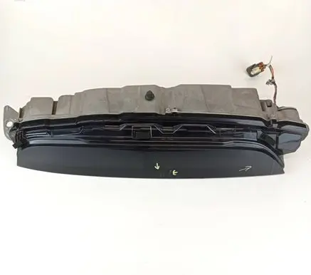 Land Rover Range Rover L460 Type LK Rear/tail lights FR26970202 M8E213404AL LR152172