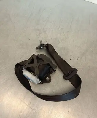 Audi Q3 8U Rear seatbelt 8U0857805B TK953003620