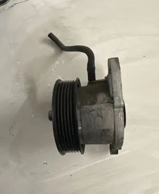 Volkswagen Polo V 6R Water pump 03F121031A