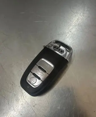 Audi A6 S6 C7 4G Ignition key/card 